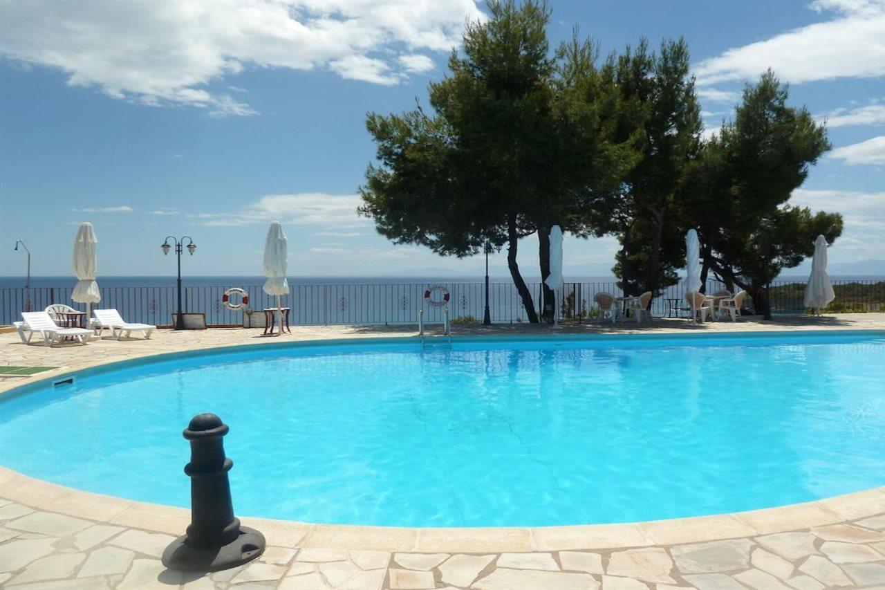 Milia Bay Hotel Apartments エクステリア 写真